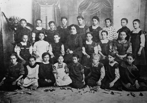 Privatna ženska gimnazija 1912. godine